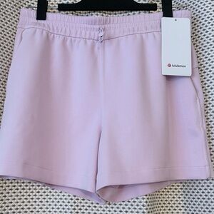 NEW!! lululemon athletica Women's Softstreme High-Rise 4” Athletic Shorts size 8